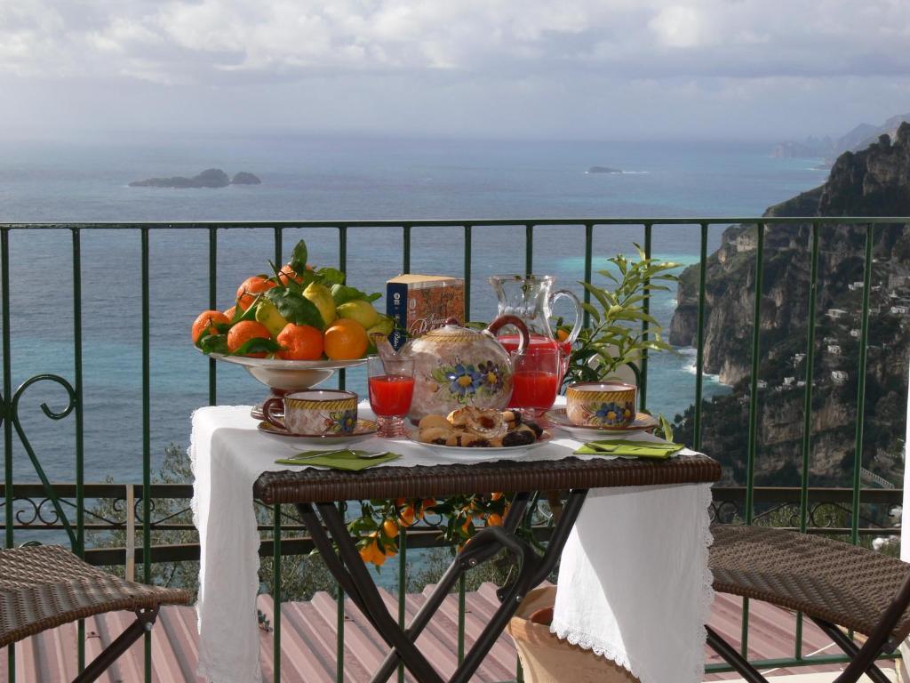 L'Uliveto Bed & Breakfast โปซิตาโน ภายนอก รูปภาพ